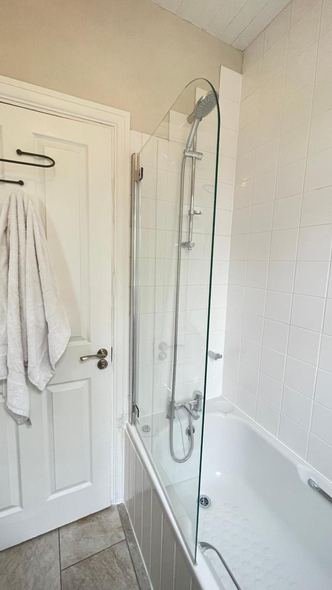 Spacious Double Room With Private Bathroom In Quiet Area Only 20 Min To Central London Streatham Vale Εξωτερικό φωτογραφία