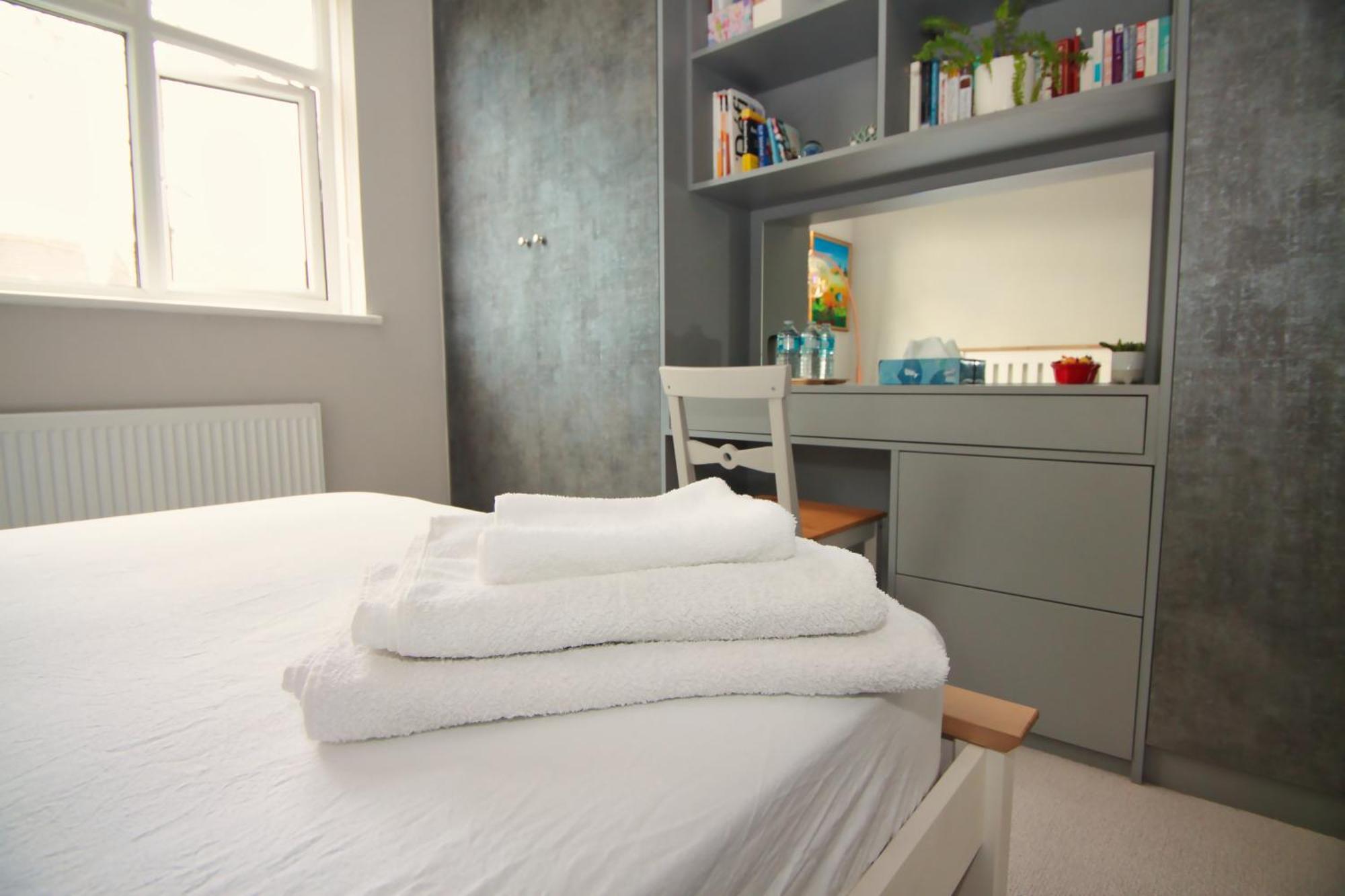 Spacious Double Room With Private Bathroom In Quiet Area Only 20 Min To Central London Streatham Vale Εξωτερικό φωτογραφία